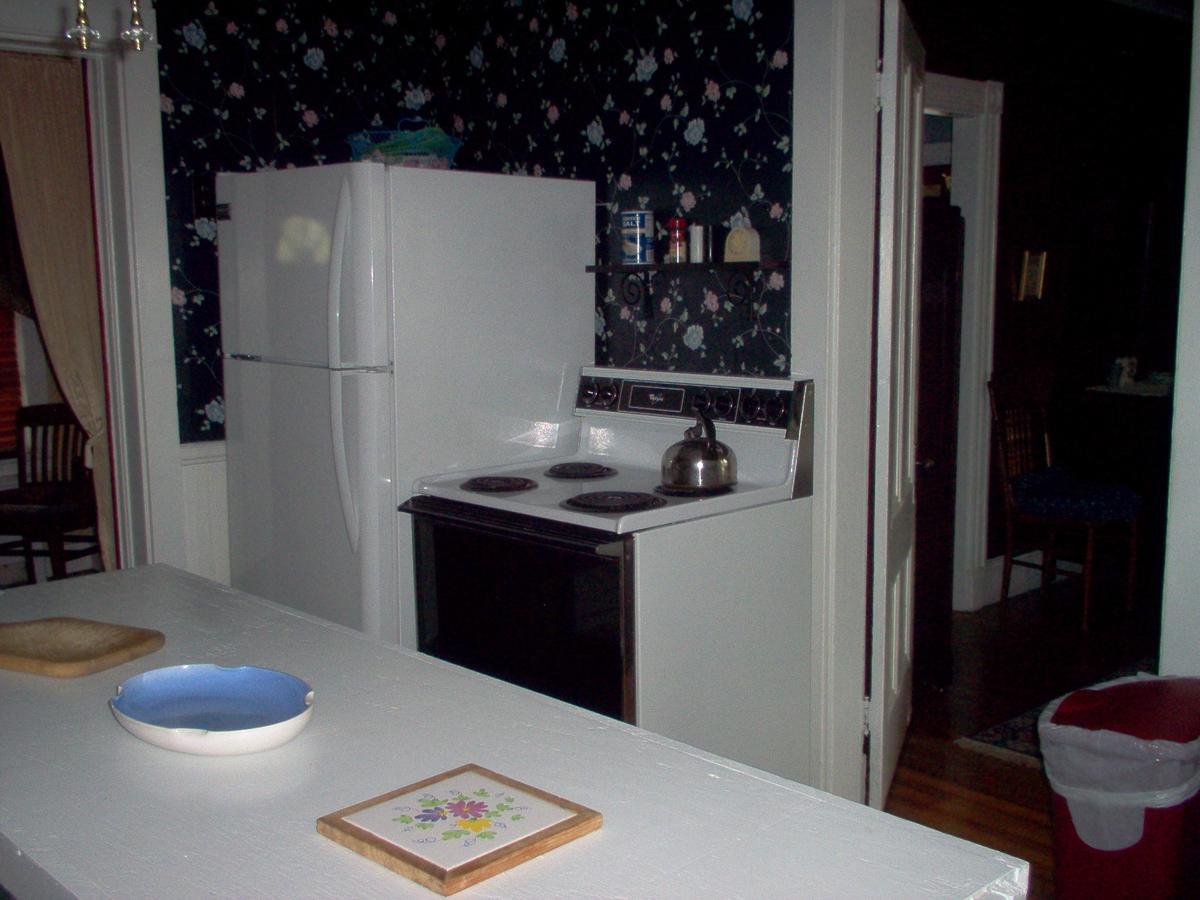 Parks Edge Inn Millinocket Екстериор снимка